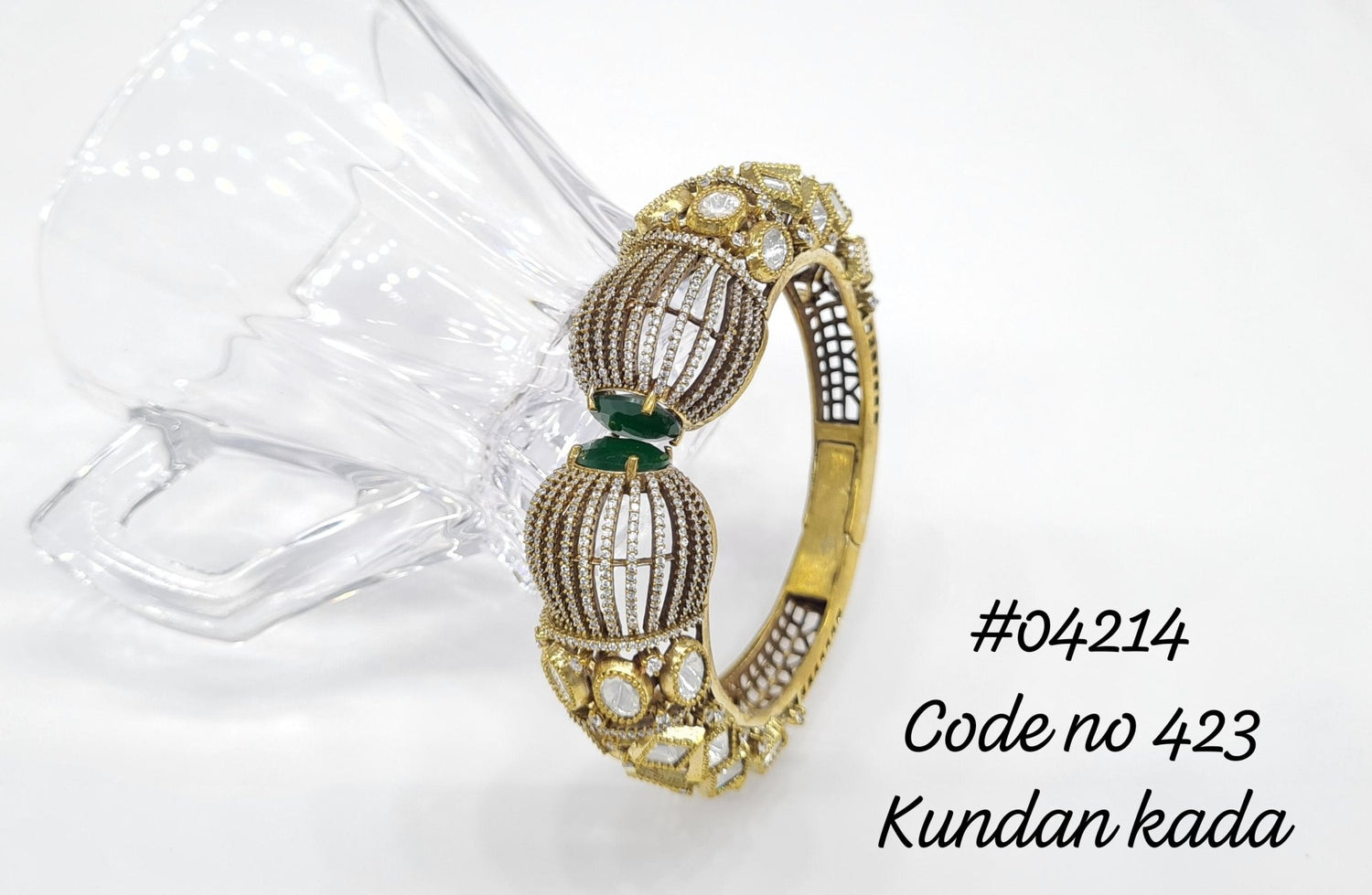 Menara Victorian Kada 04214 - KRISHNA'S SWETA JEWELLERY