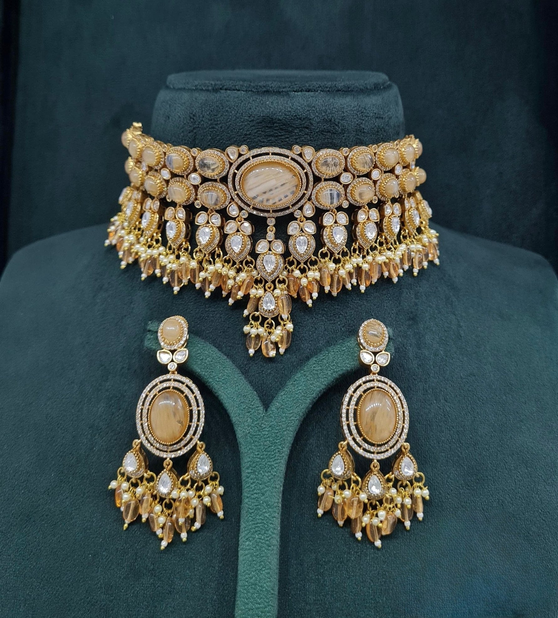 Moissanite Choker 04640 - KRISHNA'S SWETA JEWELLERY