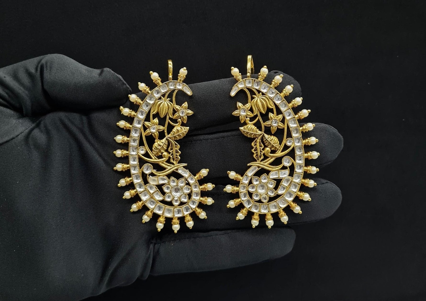 Pachi Earcuff 09568 - KRISHNA'S SWETA JEWELLERY