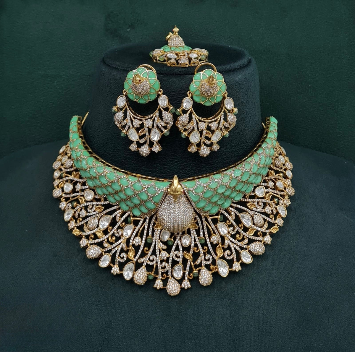 Peacock Plume Bride Set 09170 - KRISHNA'S SWETA JEWELLERY