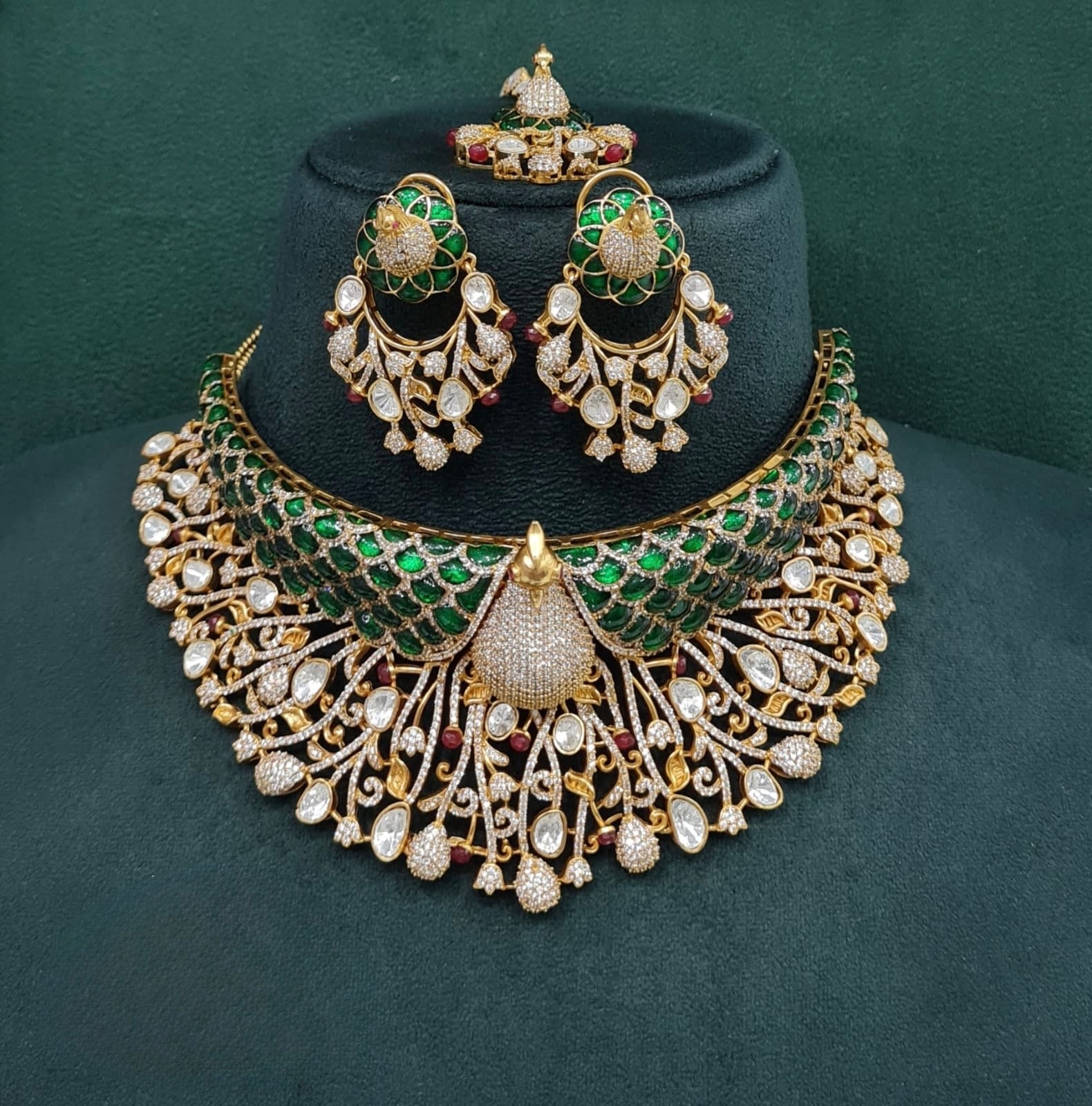 Peacock Plume Bride Set 09170 - KRISHNA'S SWETA JEWELLERY