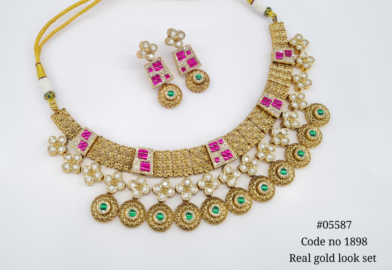Pp Necklace 05587 - KRISHNA'S SWETA JEWELLERY