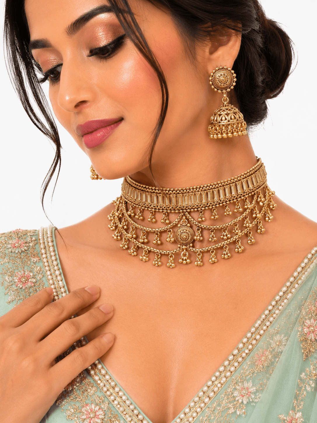 Premium Traditional Gold-Plated Choker Set 09619 - KRISHNA'S SWETA JEWELLERY