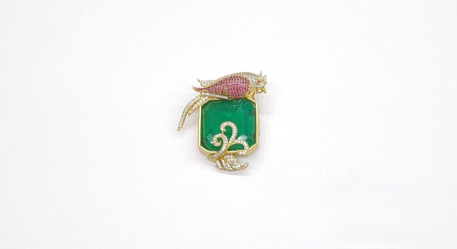 Regal Brooch 10635 - KRISHNA'S SWETA JEWELLERY