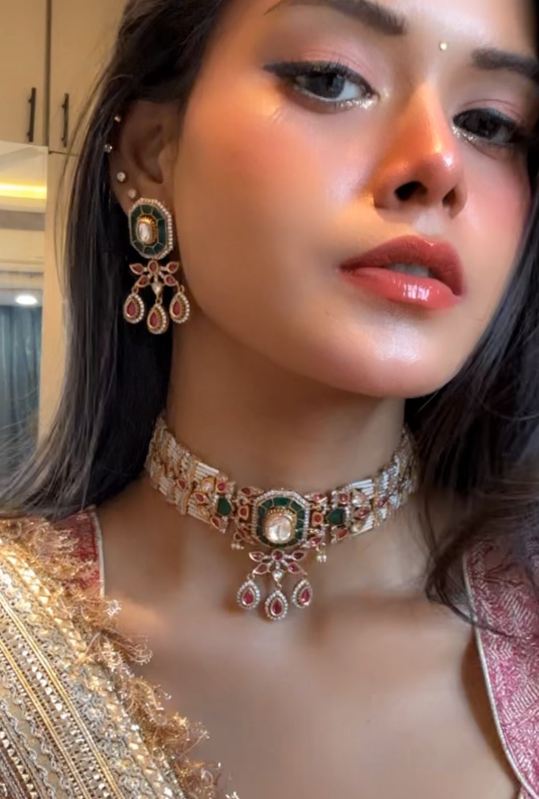 Regal Kundan Set 05898 - KRISHNA'S SWETA JEWELLERY