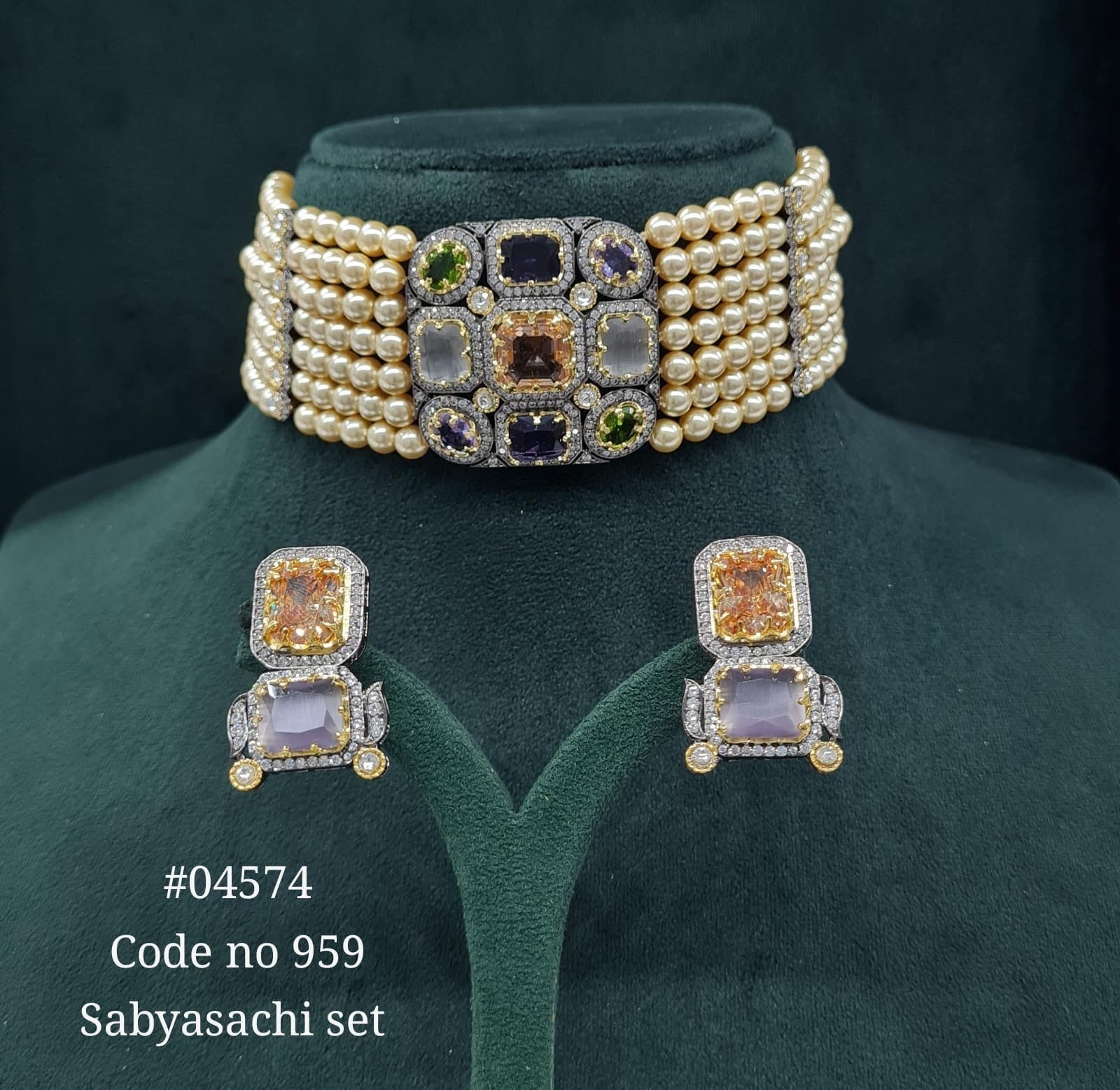 Sabyasachi Choker 04574 - KRISHNA'S SWETA JEWELLERY