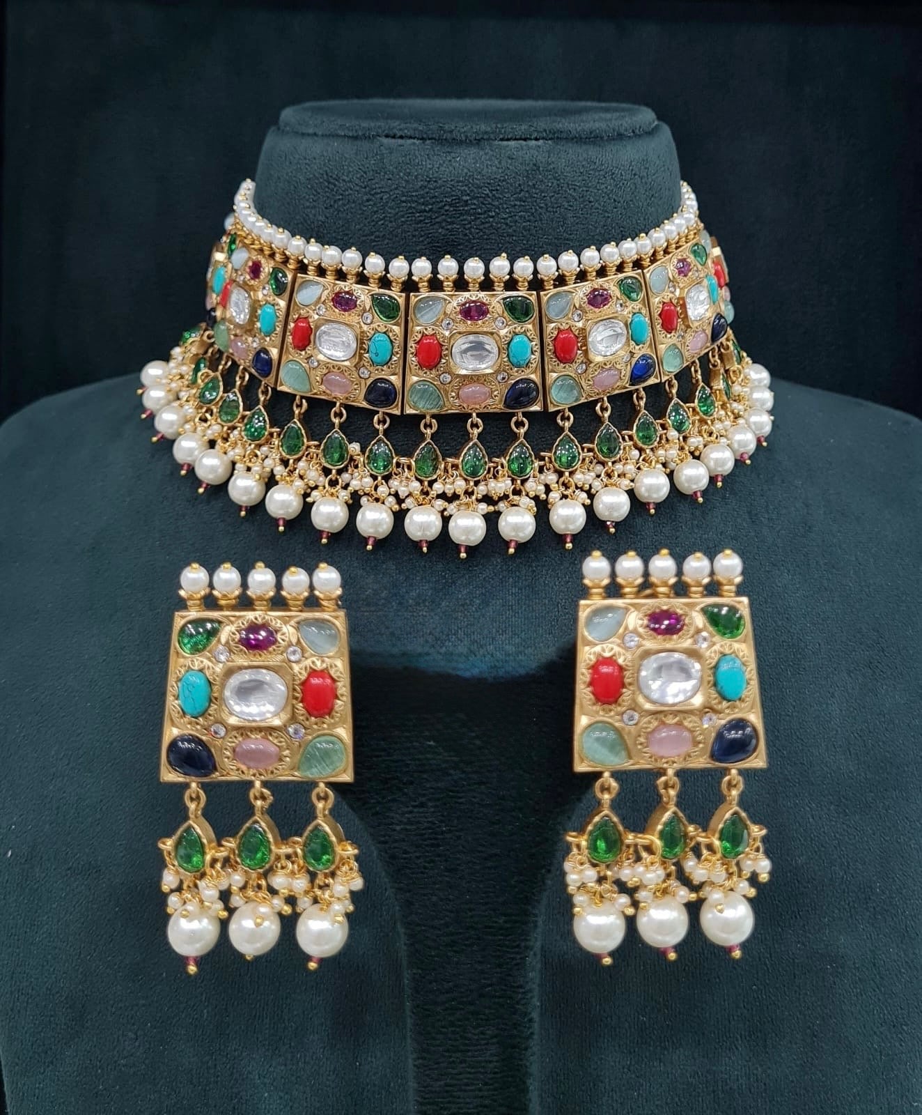 Sabyasachi Choker 05749 - KRISHNA'S SWETA JEWELLERY