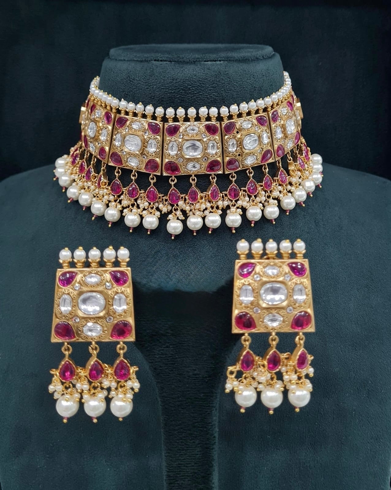 Sabyasachi Choker 05749 - KRISHNA'S SWETA JEWELLERY