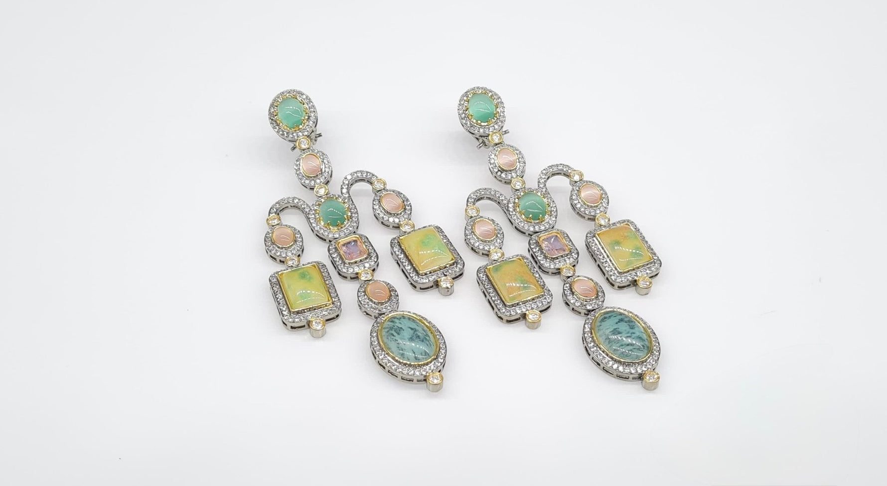 Sabyasachi Earrings 09290 - KRISHNA'S SWETA JEWELLERY