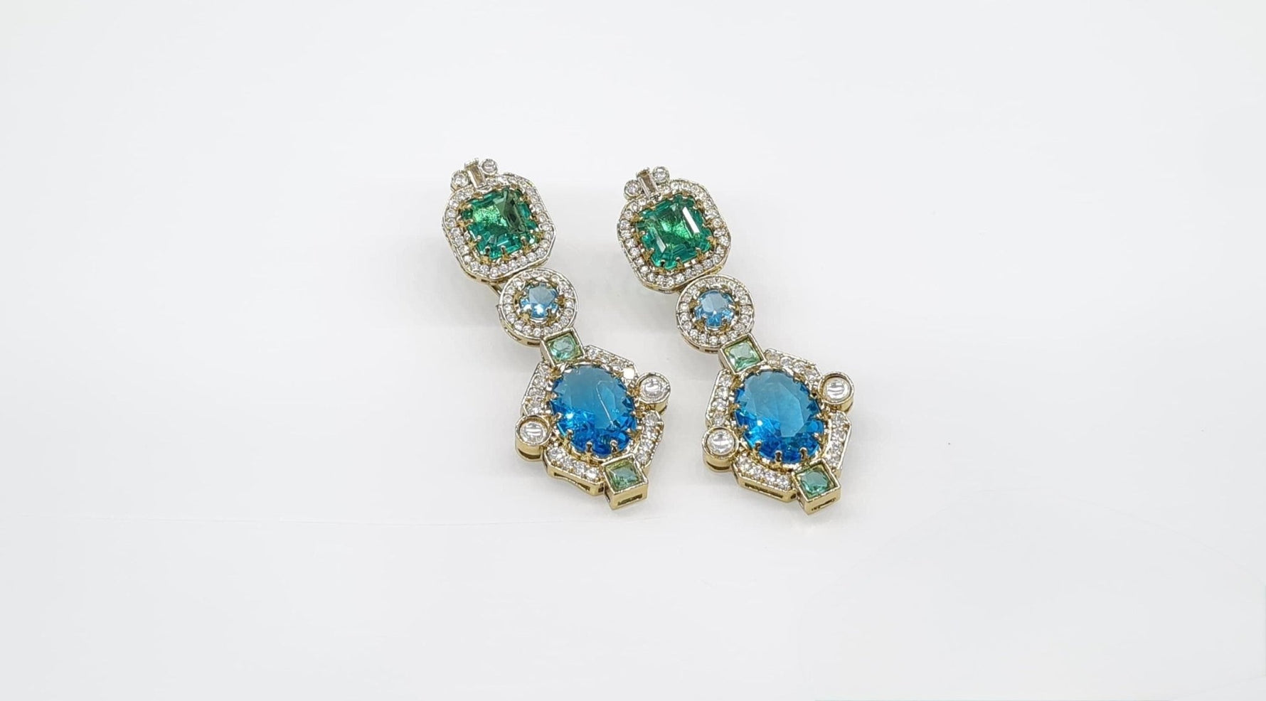 Sabyasachi Earrings 09399 - KRISHNA'S SWETA JEWELLERY