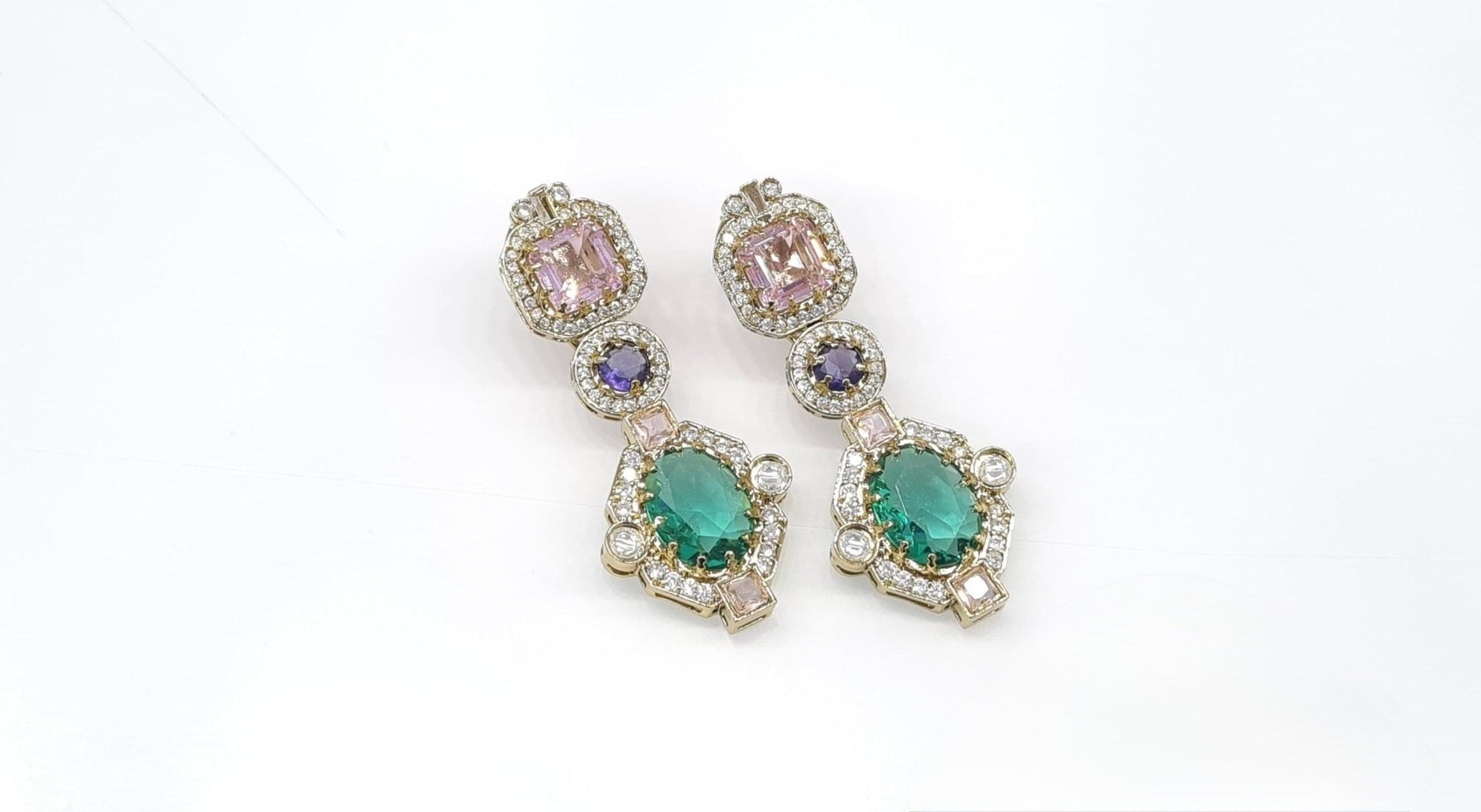 Sabyasachi Earrings 09399 - KRISHNA'S SWETA JEWELLERY