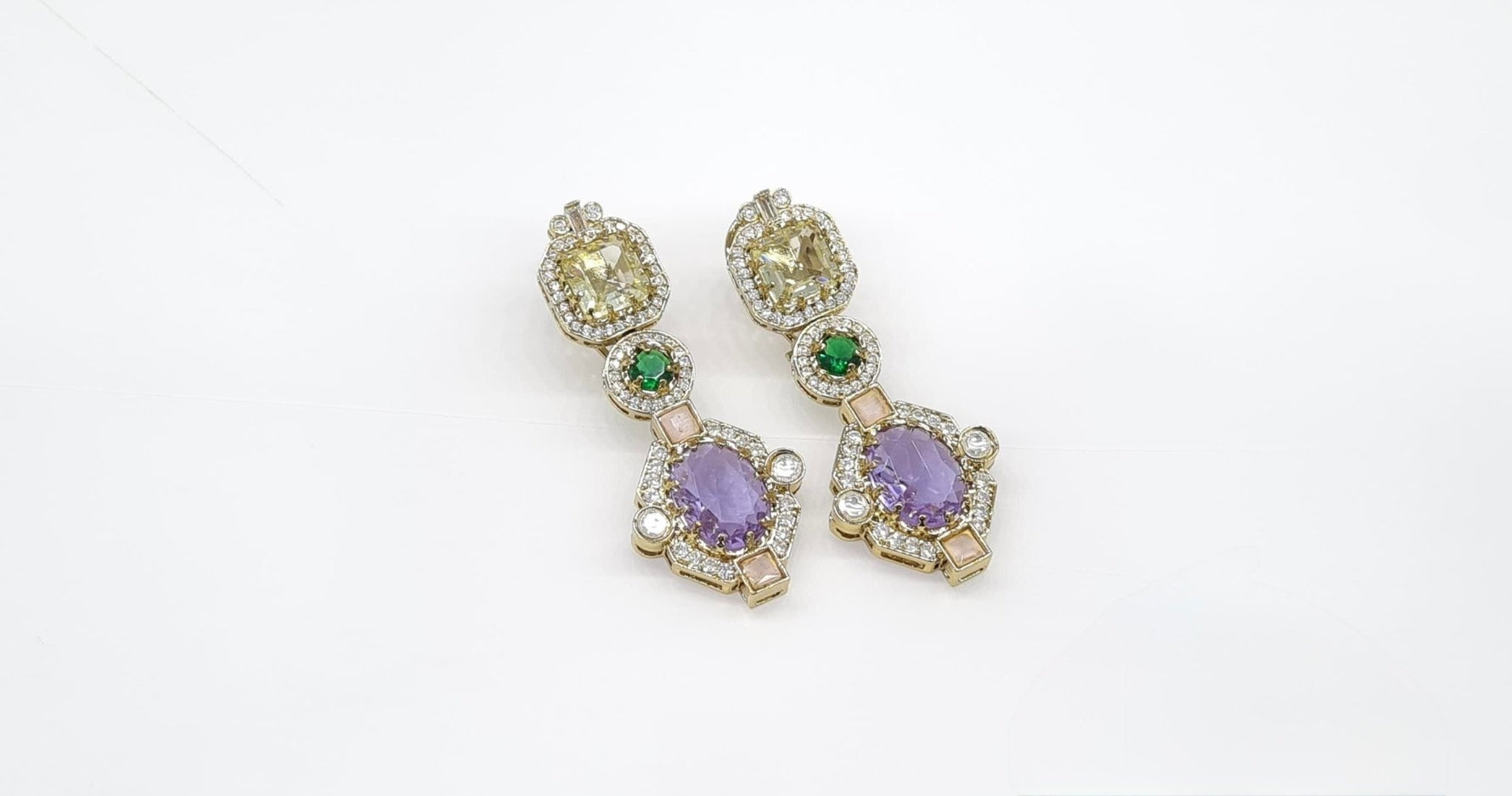 Sabyasachi Earrings 09399 - KRISHNA'S SWETA JEWELLERY