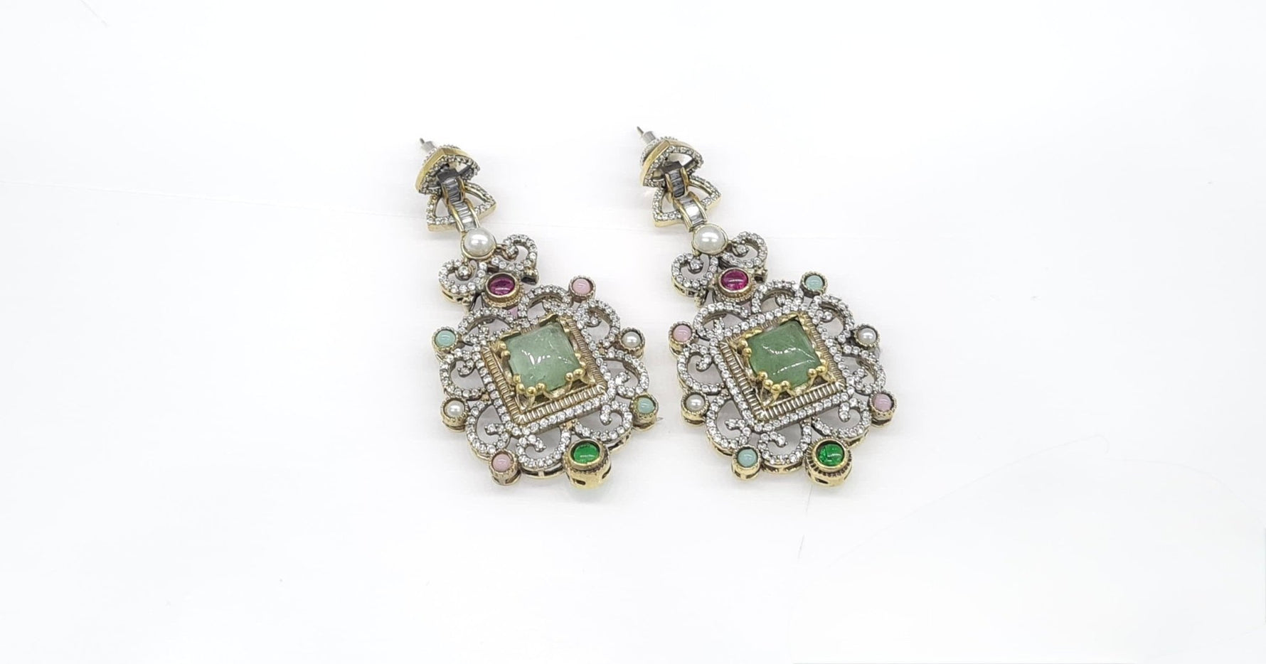 Sabyasachi Earrings 09400 - KRISHNA'S SWETA JEWELLERY