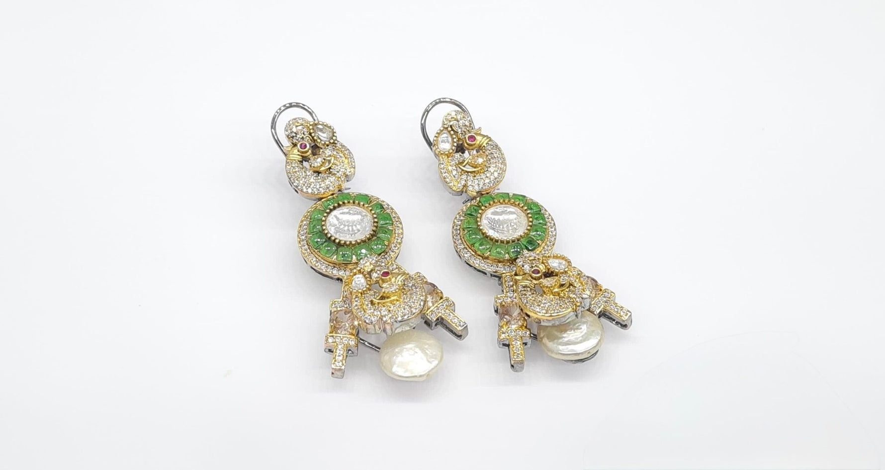 Sabyasachi Earrings 09402 - KRISHNA'S SWETA JEWELLERY