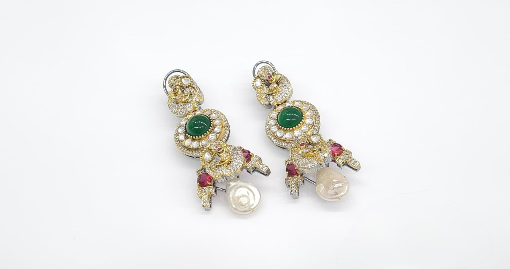 Sabyasachi Earrings 09402 - KRISHNA'S SWETA JEWELLERY