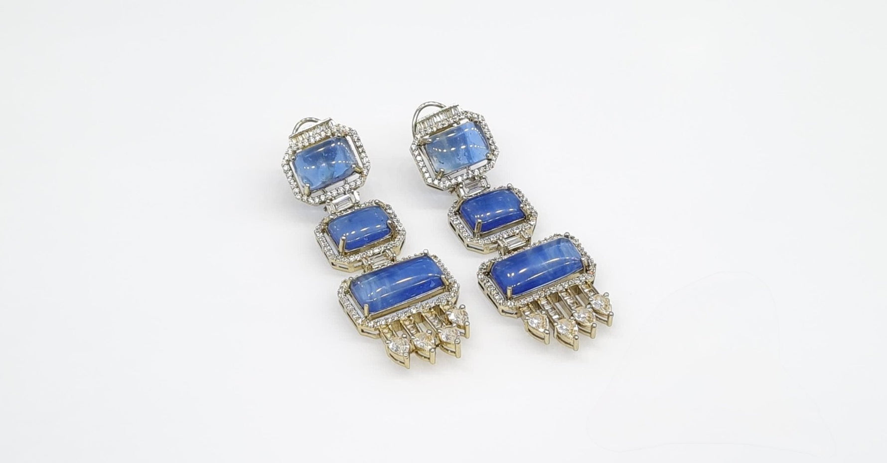 Sabyasachi Earrings 09407 - KRISHNA'S SWETA JEWELLERY