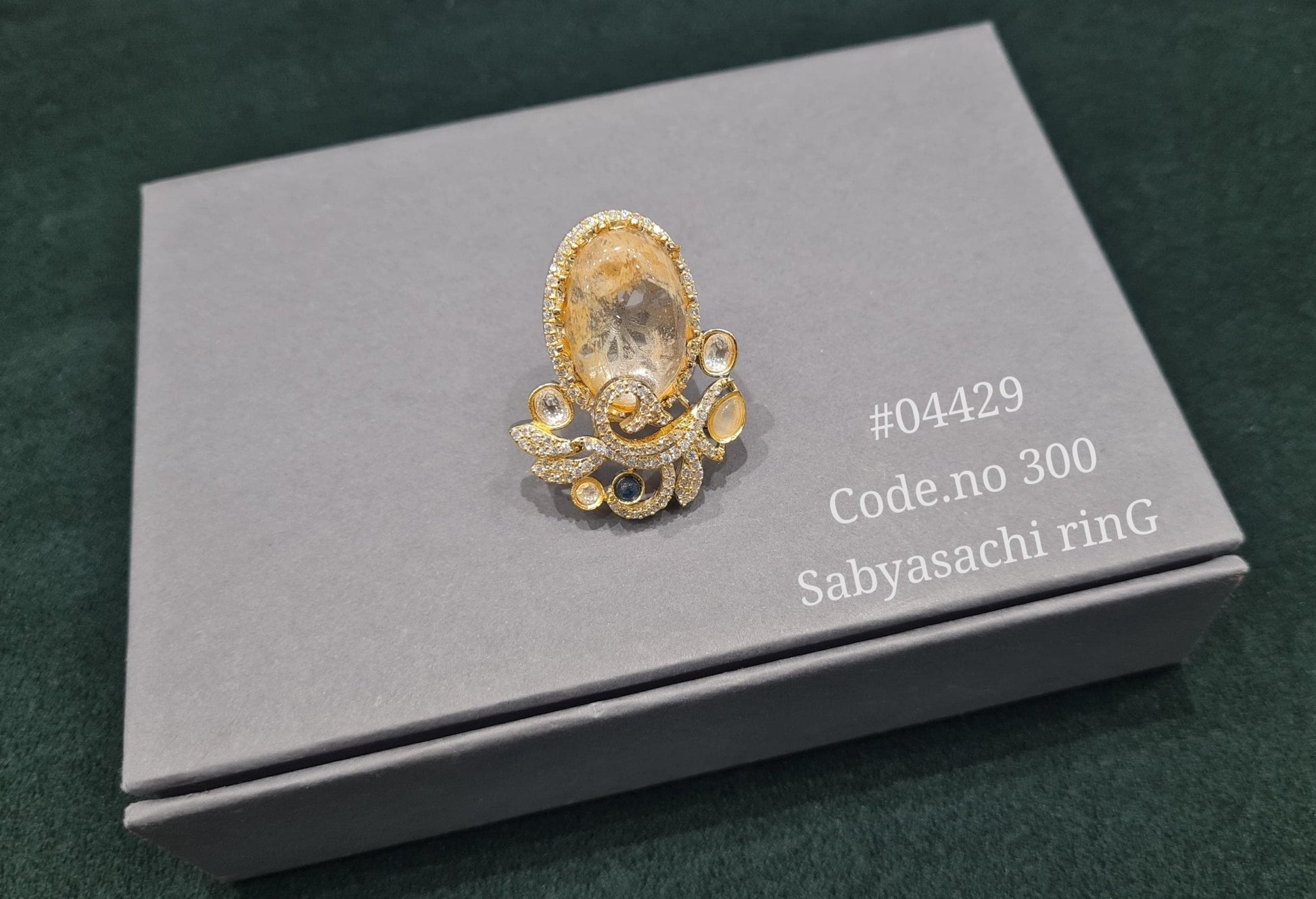 Sabyasachi Fingerring 04429 - KRISHNA'S SWETA JEWELLERY