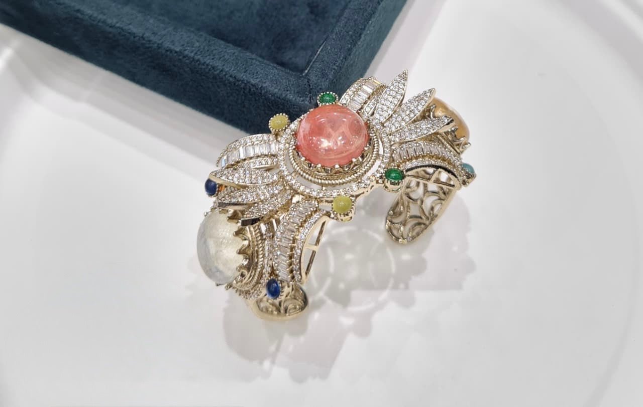 Sabyasachi Kada 07725 - KRISHNA'S SWETA JEWELLERY