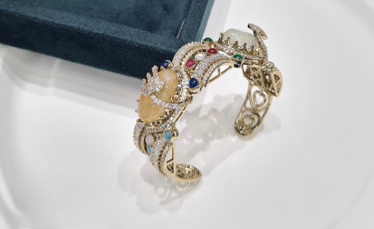 Sabyasachi Kada 07728 - KRISHNA'S SWETA JEWELLERY