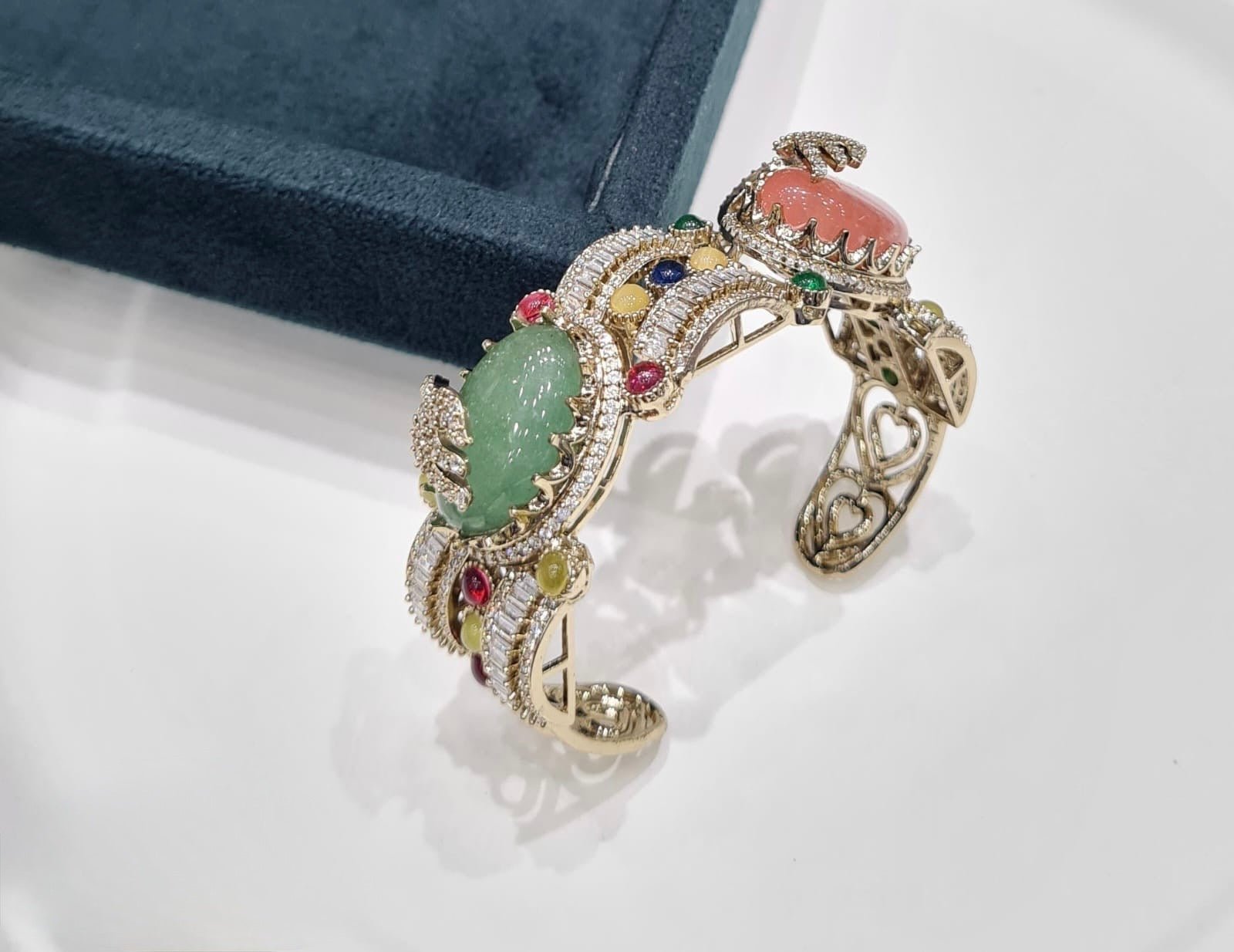 Sabyasachi Kada 07728 - KRISHNA'S SWETA JEWELLERY