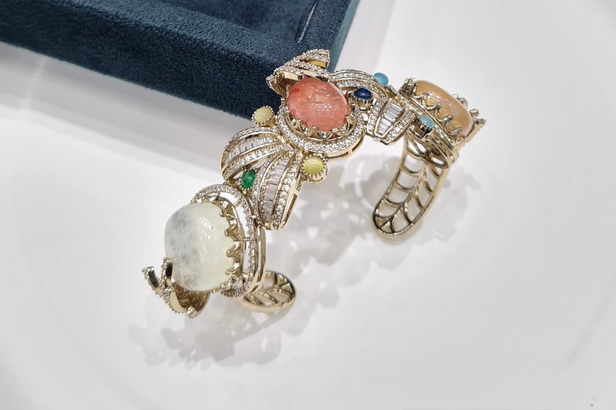 Sabyasachi Kada 07731 - KRISHNA'S SWETA JEWELLERY