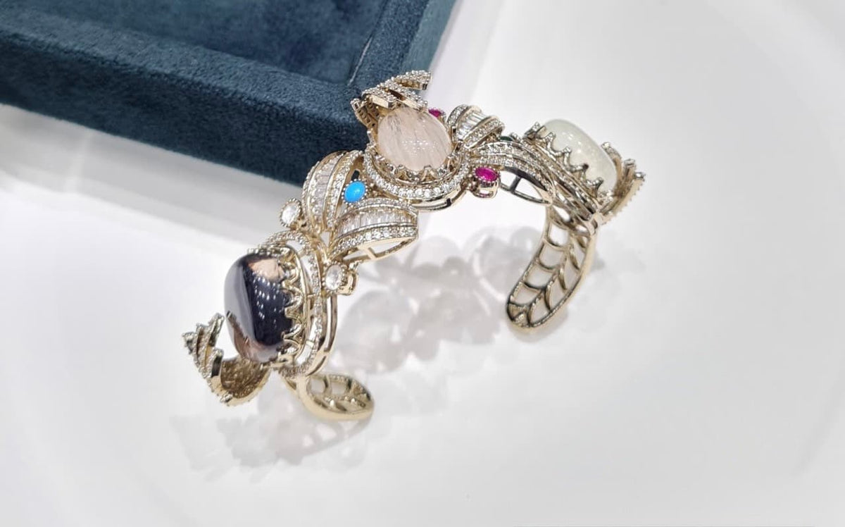 Sabyasachi Kada 07731 - KRISHNA'S SWETA JEWELLERY