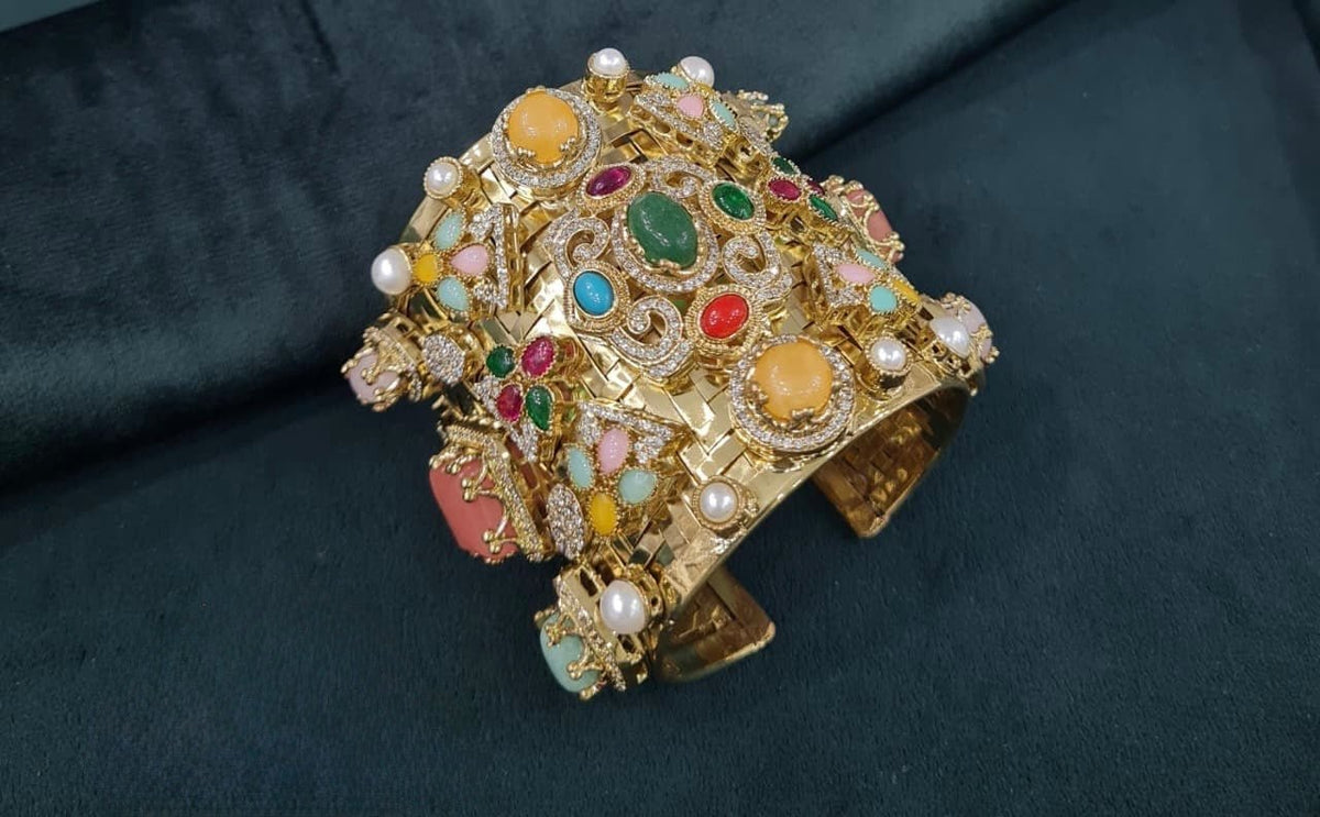 Sabyasachi Kada 07733 - KRISHNA'S SWETA JEWELLERY
