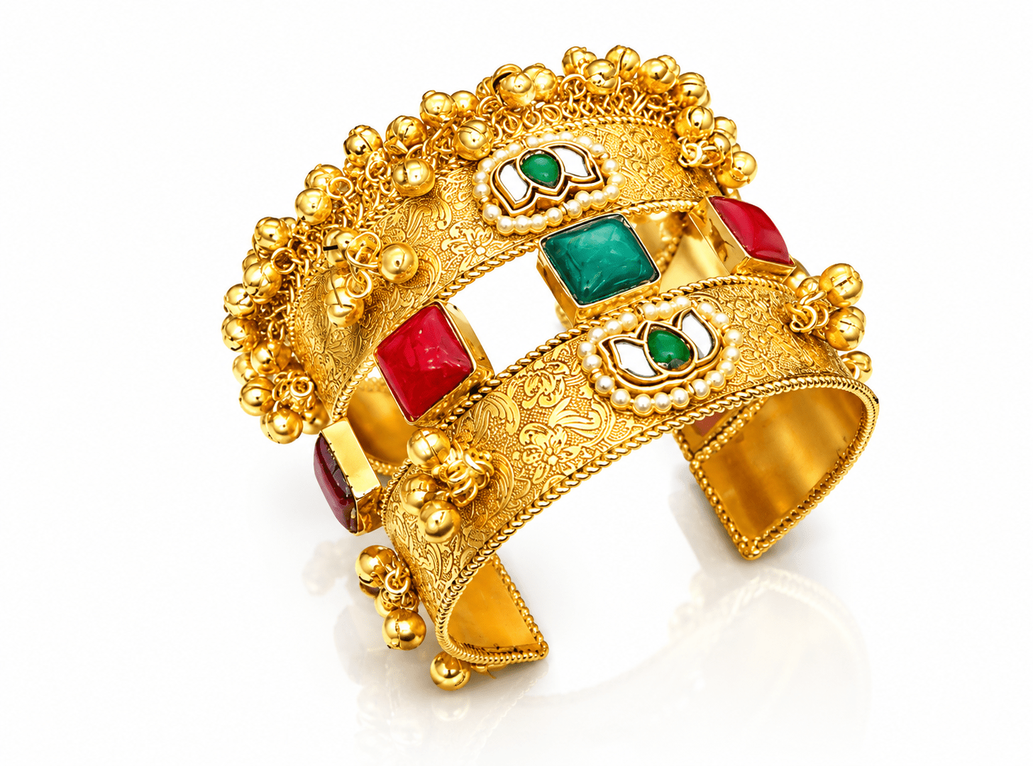 Sabyasachi Kada 07751 - KRISHNA'S SWETA JEWELLERY