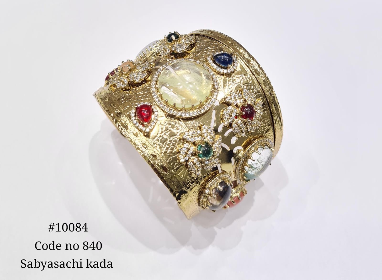 Sabyasachi Kada 10084 - KRISHNA'S SWETA JEWELLERY