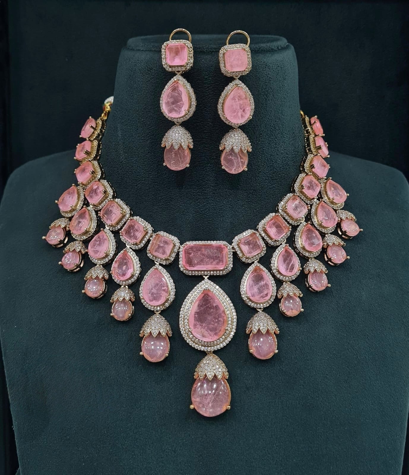 Sabyasachi Necklace 05505 - KRISHNA'S SWETA JEWELLERY