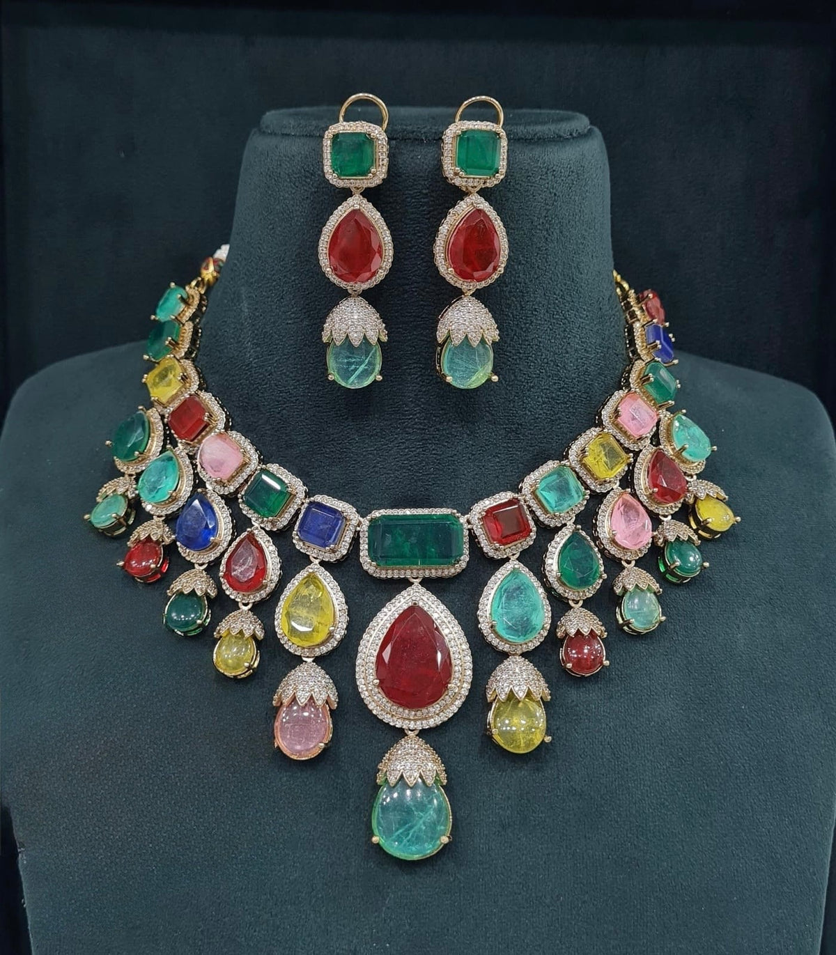 Sabyasachi Necklace 05505 - KRISHNA'S SWETA JEWELLERY