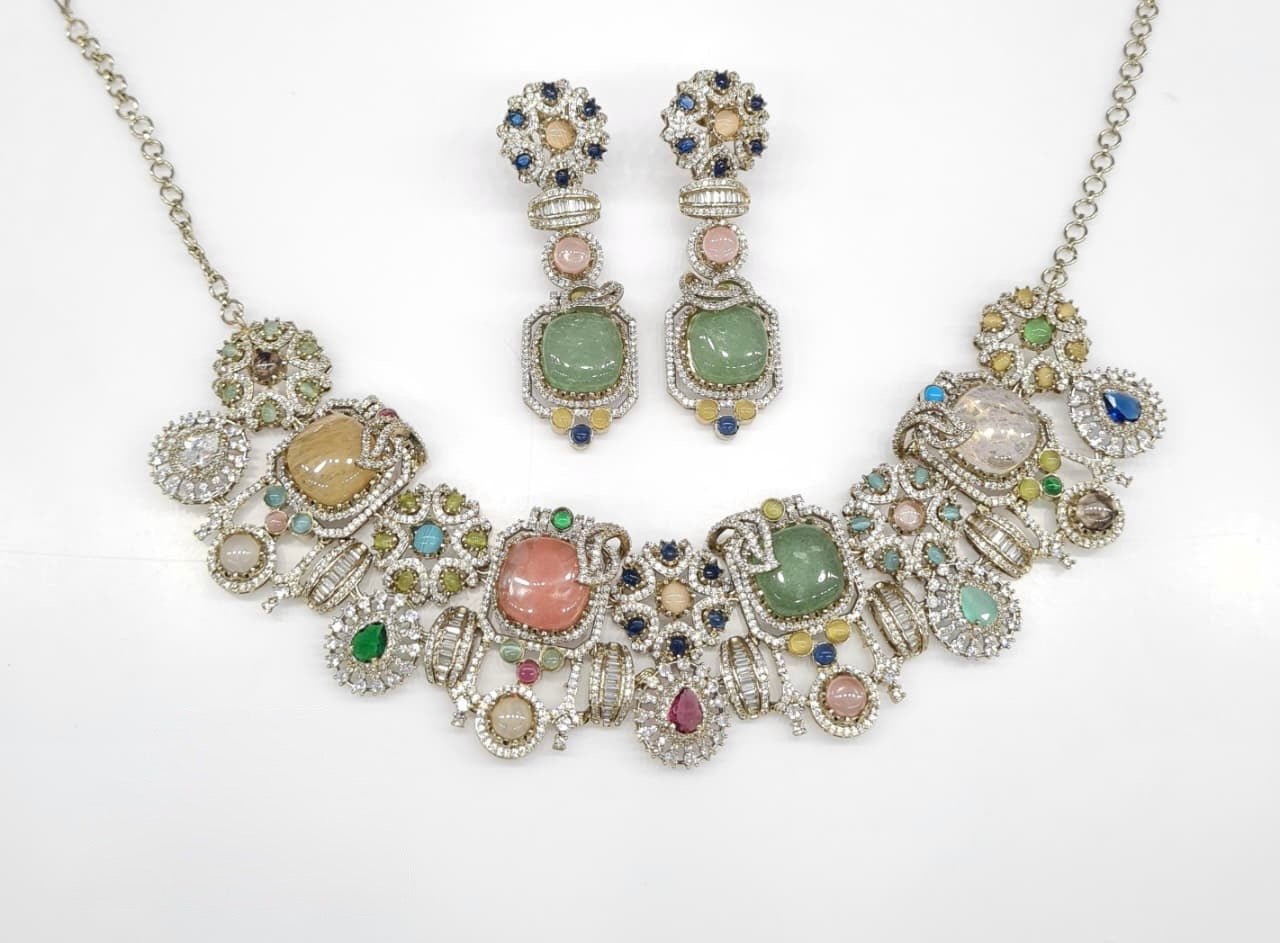 Sabyasachi Necklace 07707 - KRISHNA'S SWETA JEWELLERY