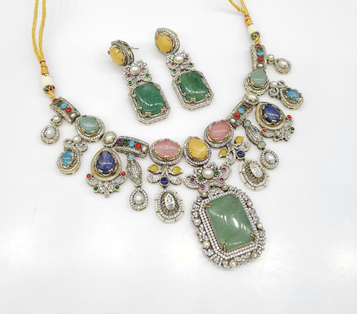 Sabyasachi Necklace 07818 - KRISHNA'S SWETA JEWELLERY