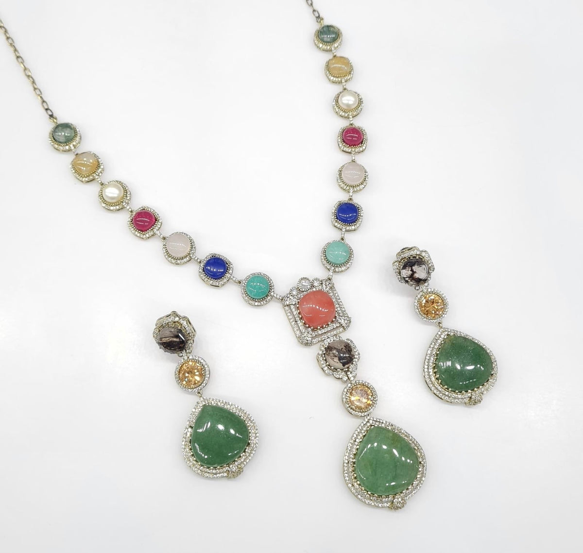 Sabyasachi Necklace 08216 - KRISHNA'S SWETA JEWELLERY
