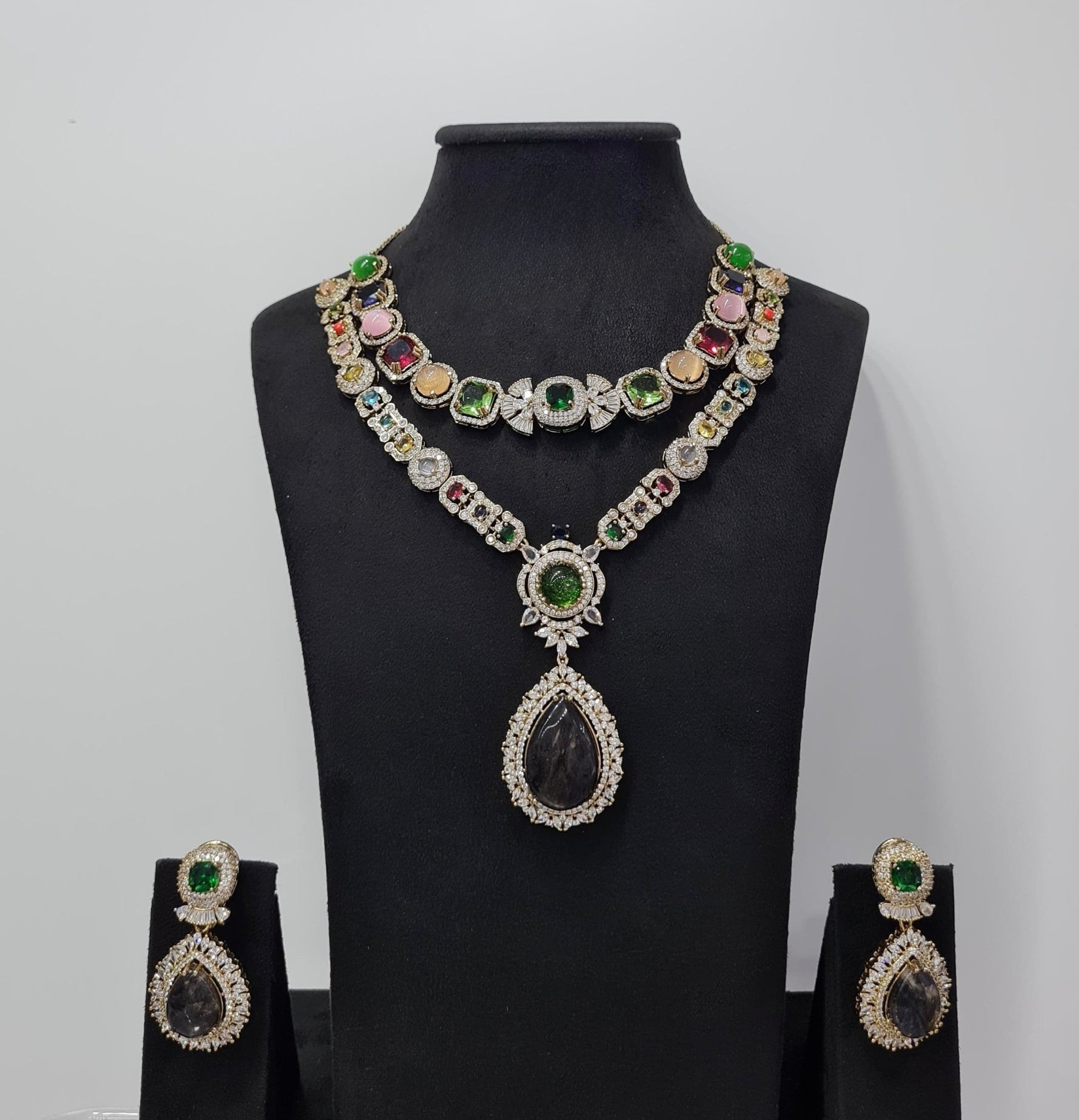 Sabyasachi Necklace 08438 - KRISHNA'S SWETA JEWELLERY