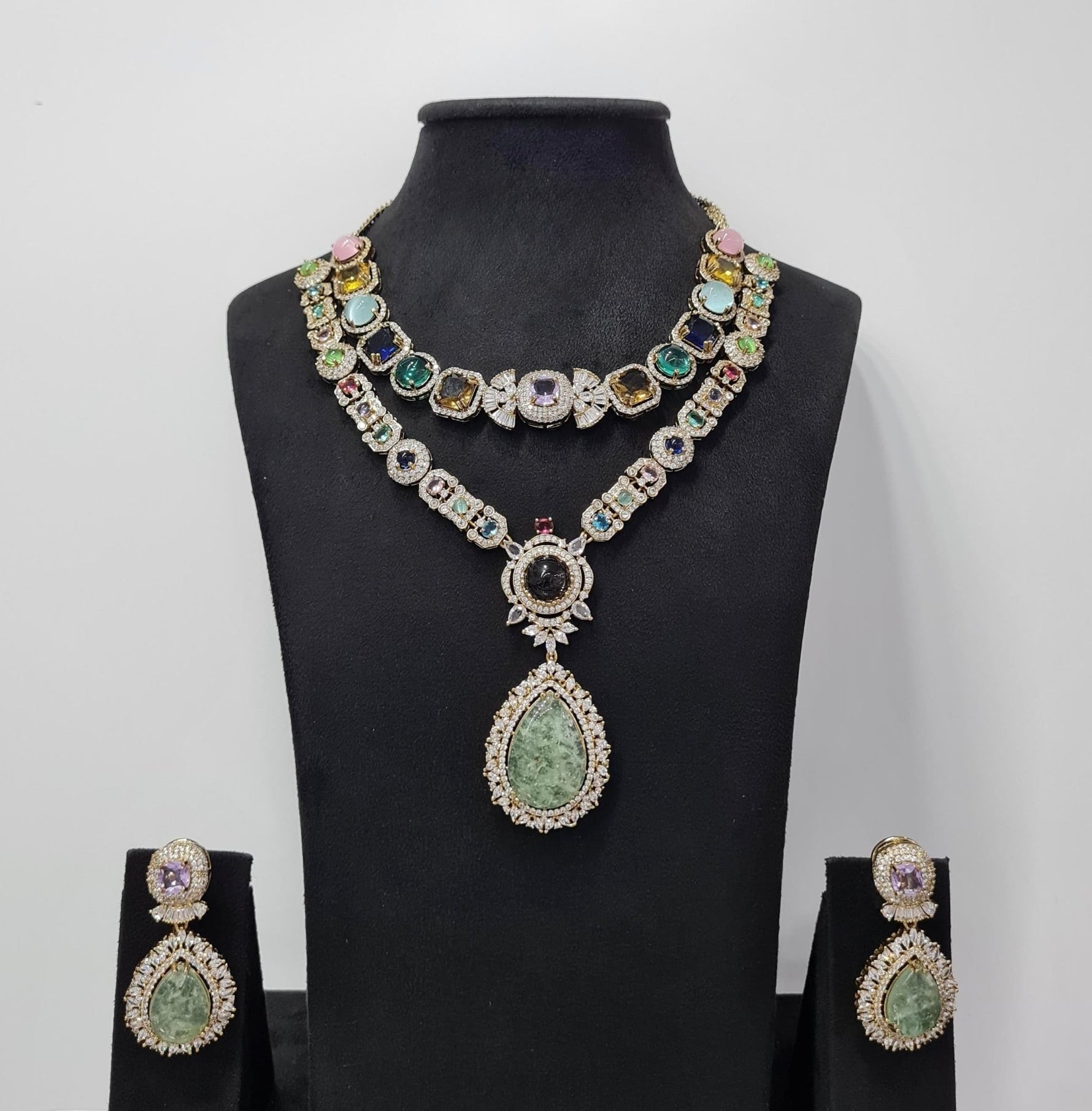 Sabyasachi Necklace 08438 - KRISHNA'S SWETA JEWELLERY