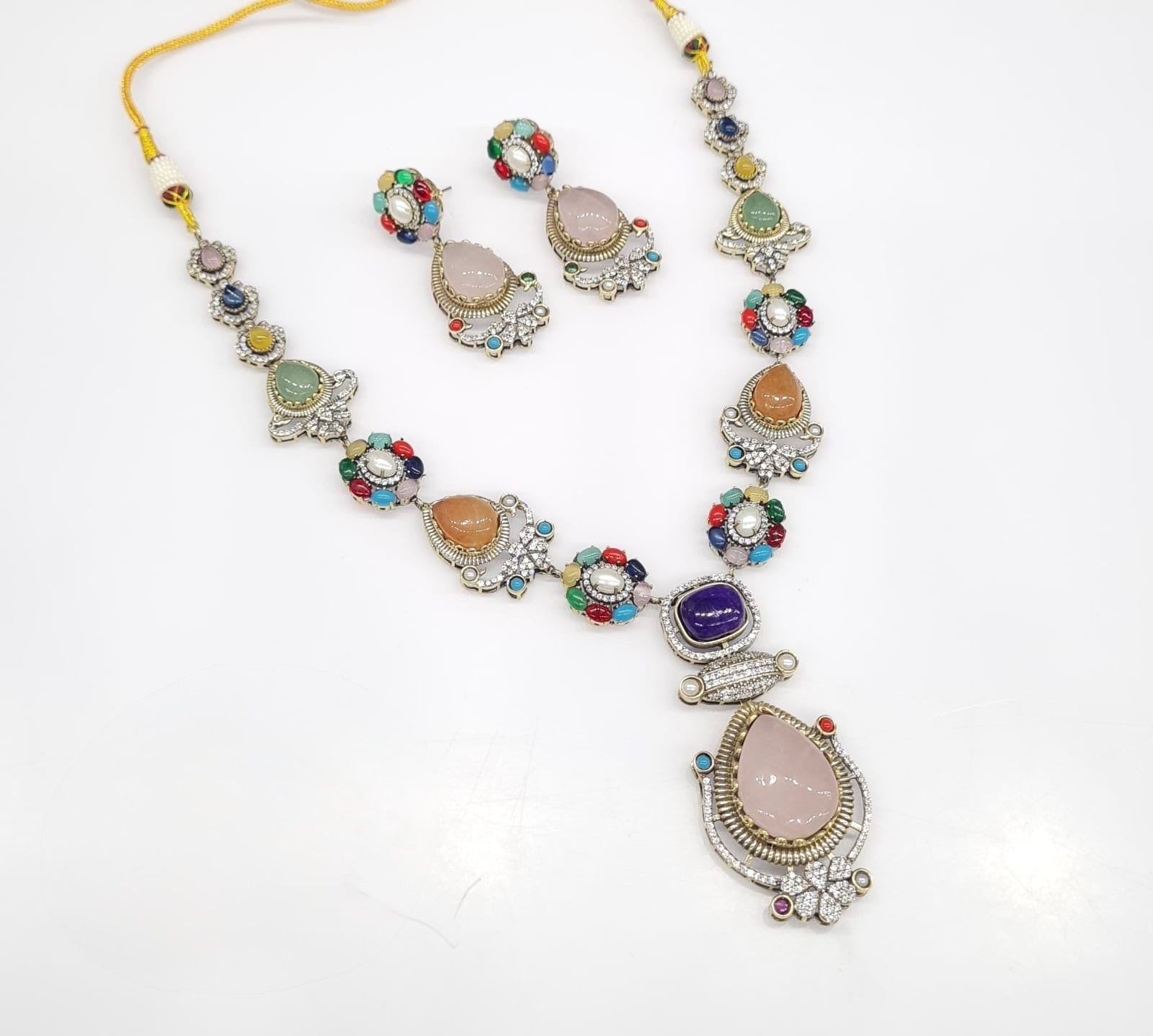 Sabyasachi Necklace 08649 - KRISHNA'S SWETA JEWELLERY