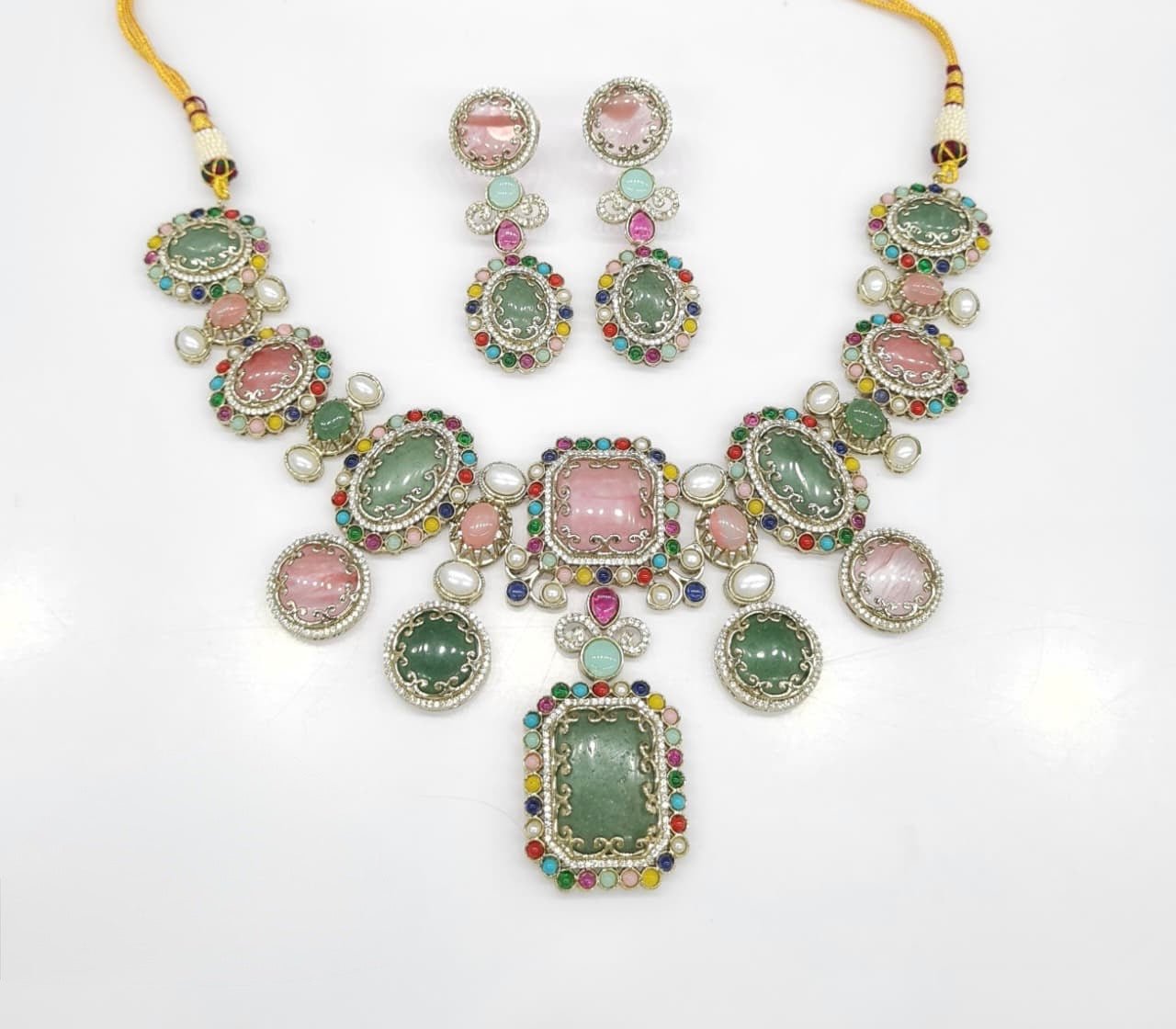 Sabyasachi Necklace 08650 - KRISHNA'S SWETA JEWELLERY