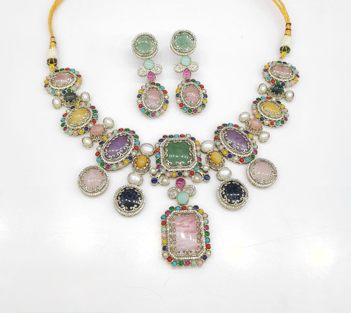 Sabyasachi Necklace 08650 - KRISHNA'S SWETA JEWELLERY