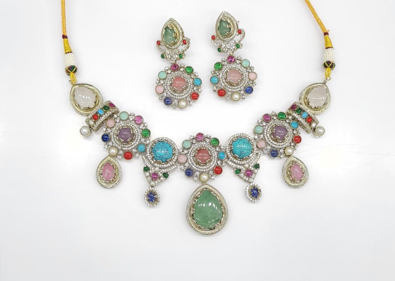Sabyasachi Necklace 08652 - KRISHNA'S SWETA JEWELLERY