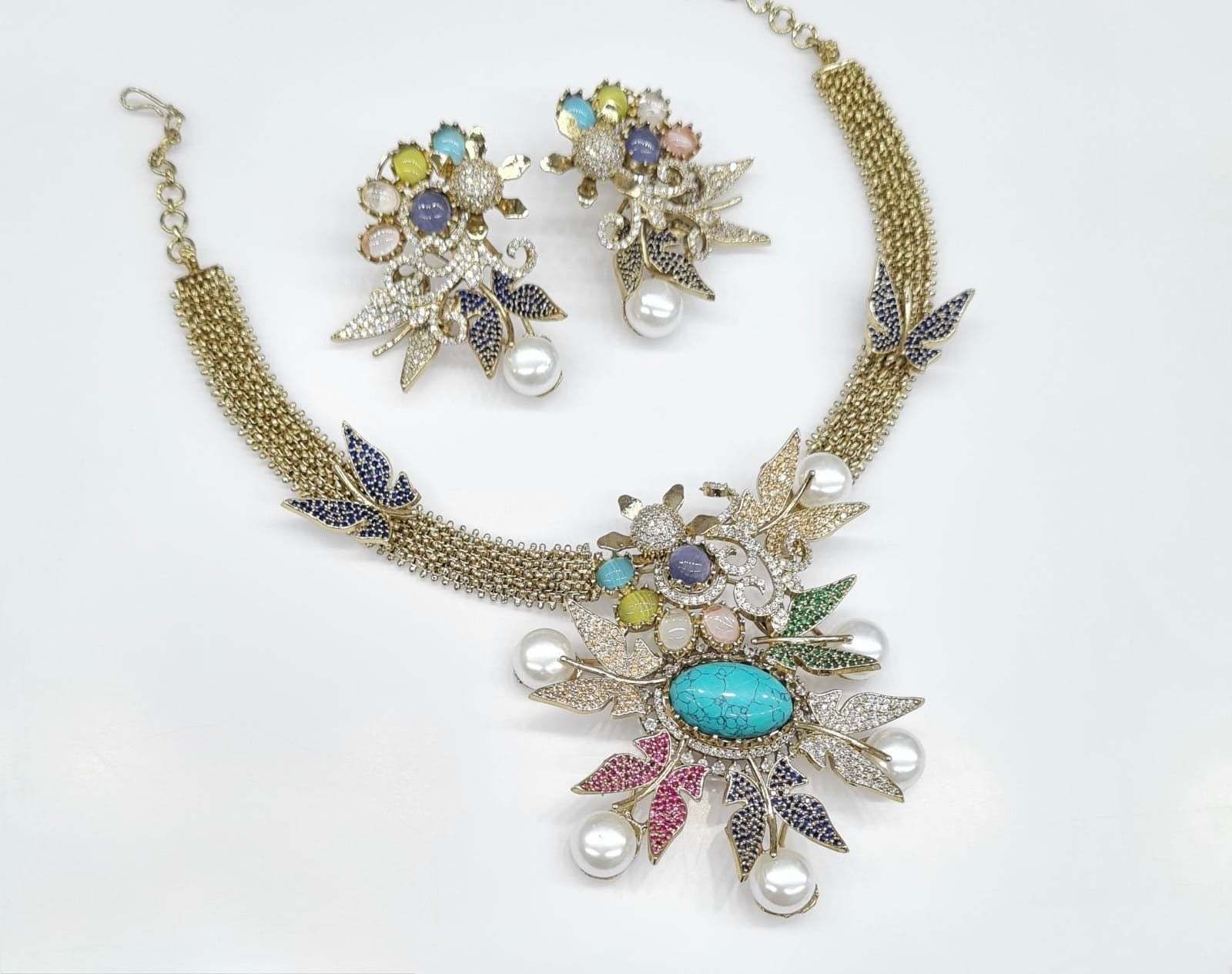 Sabyasachi Necklace 08660 - KRISHNA'S SWETA JEWELLERY