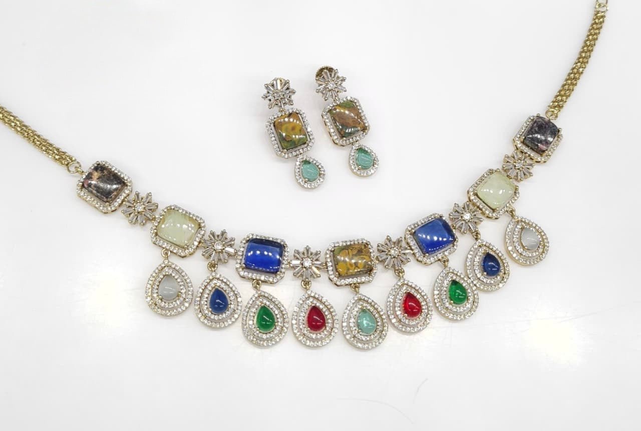 Sabyasachi Necklace 08724 - KRISHNA'S SWETA JEWELLERY