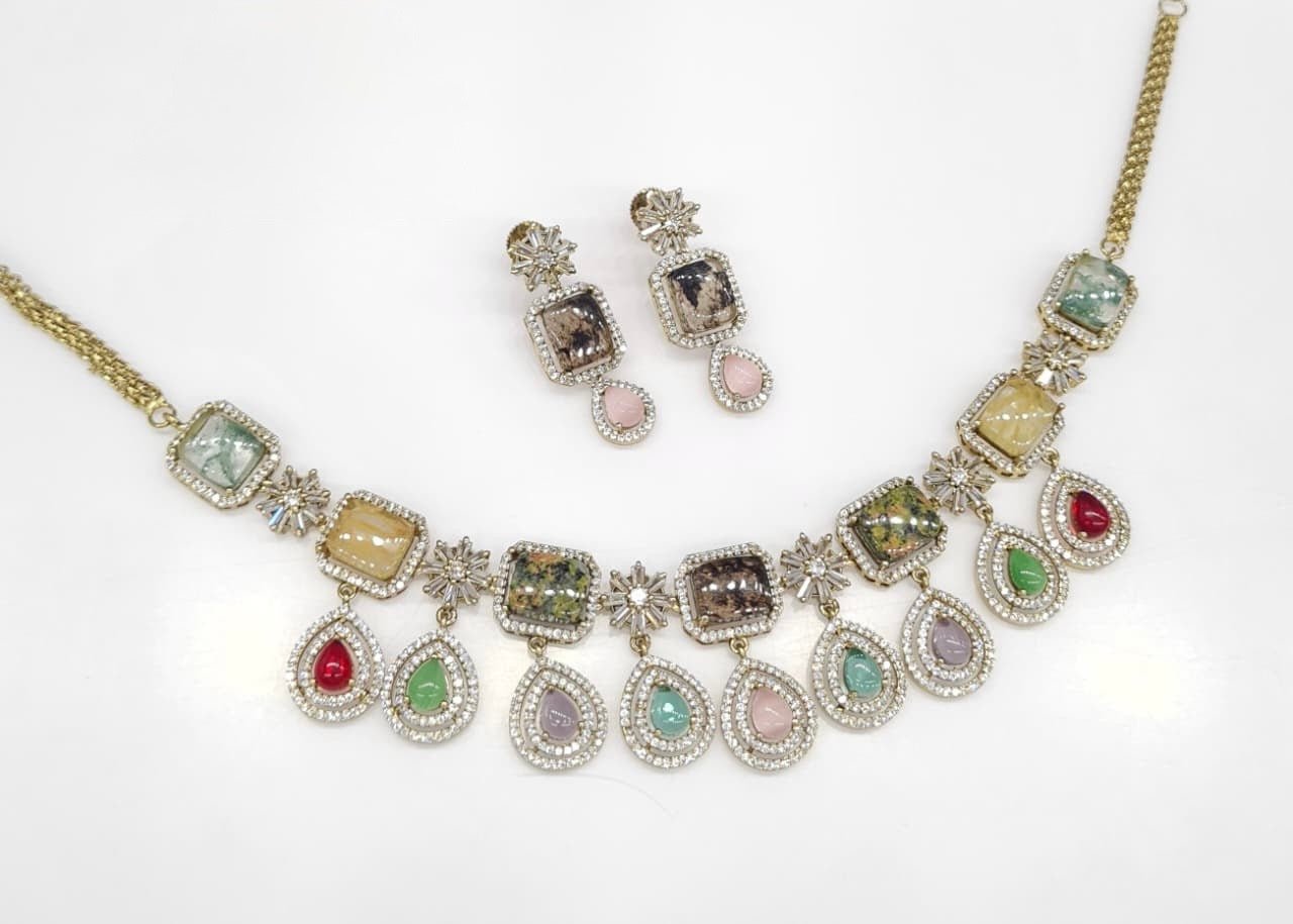 Sabyasachi Necklace 08724 - KRISHNA'S SWETA JEWELLERY