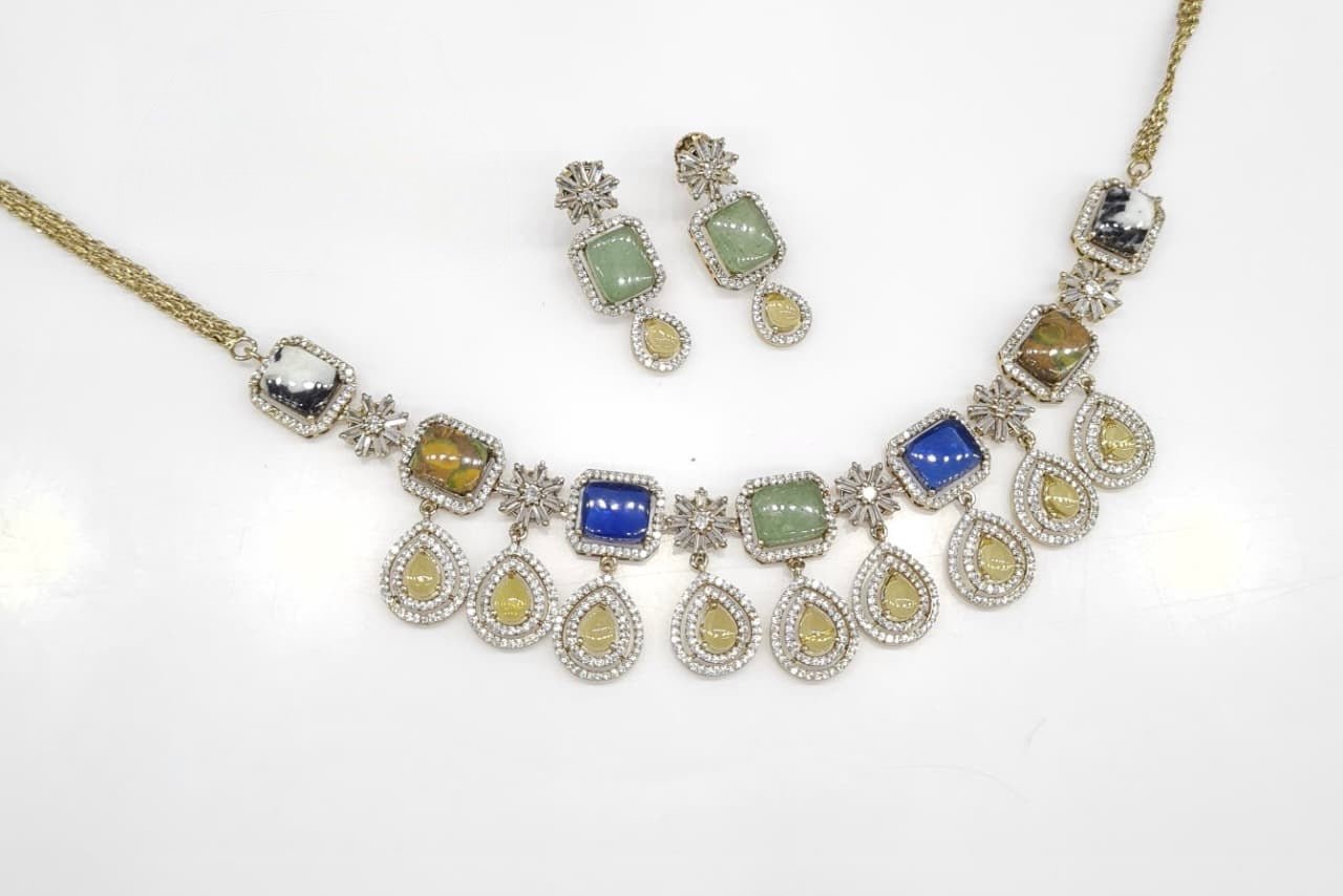 Sabyasachi Necklace 08724 - KRISHNA'S SWETA JEWELLERY