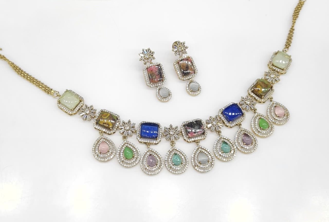 Sabyasachi Necklace 08724 - KRISHNA'S SWETA JEWELLERY