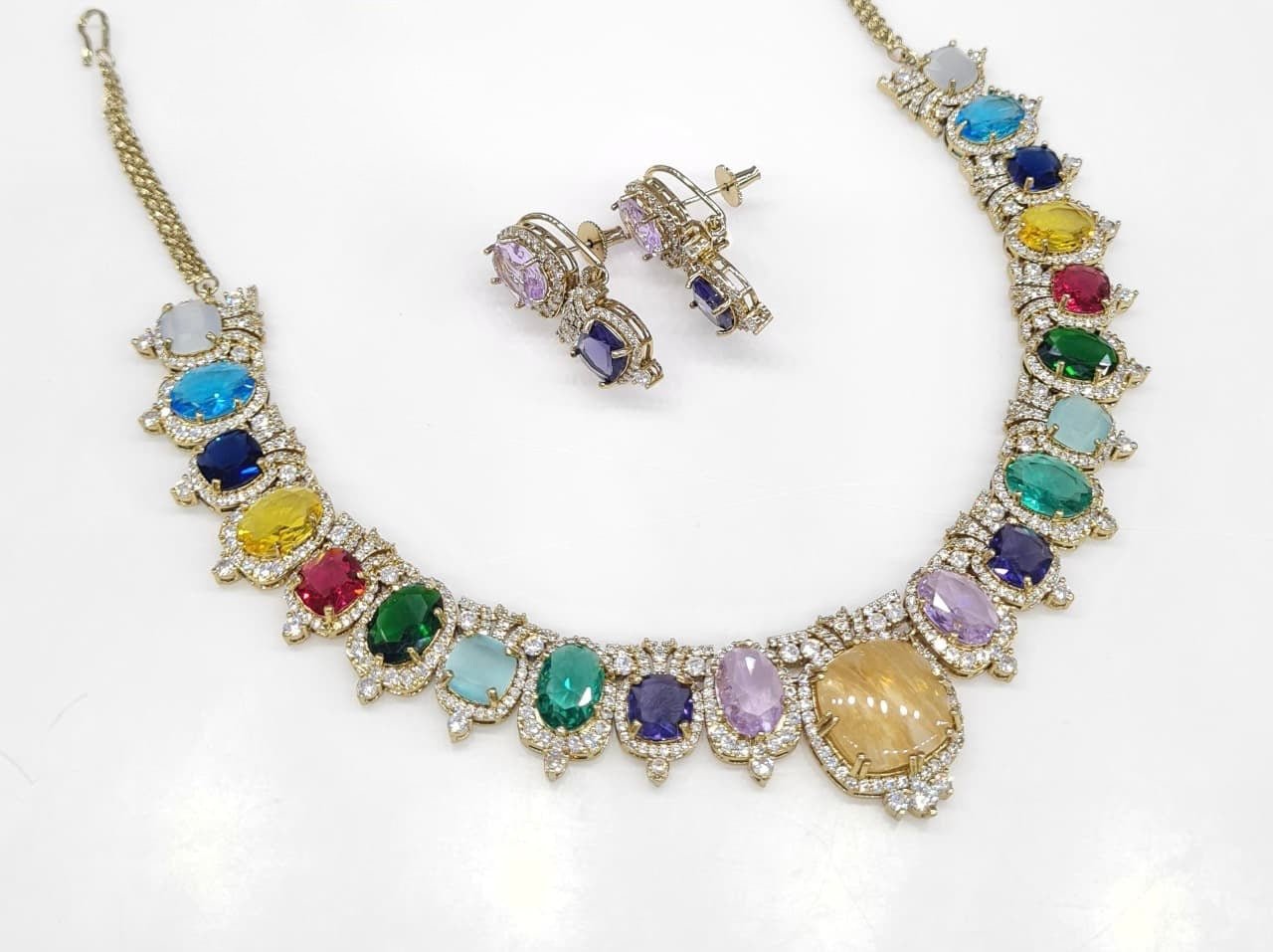 Sabyasachi Necklace 08728 - KRISHNA'S SWETA JEWELLERY