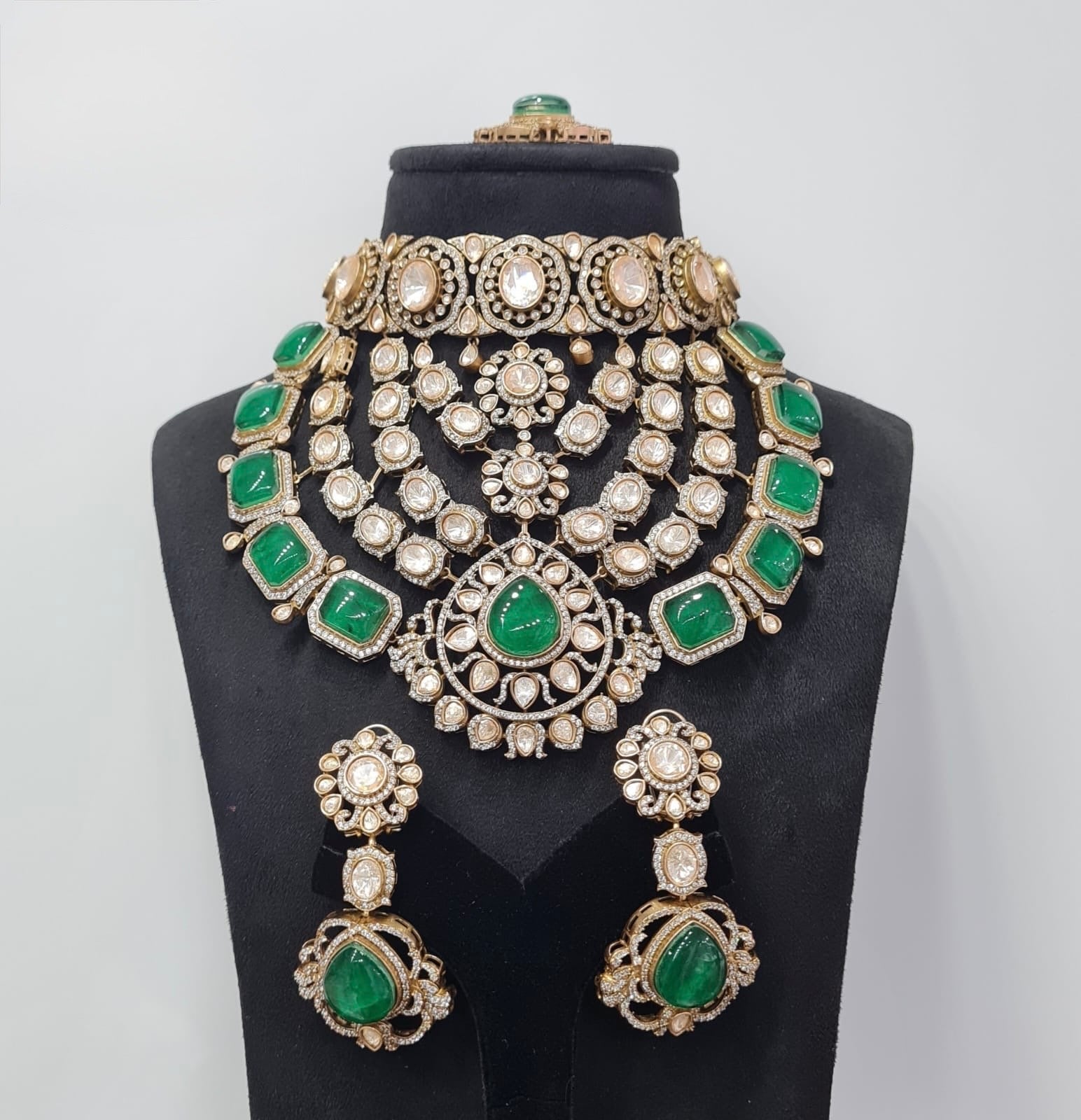 Statement Bride Set 06710 - KRISHNA'S SWETA JEWELLERY