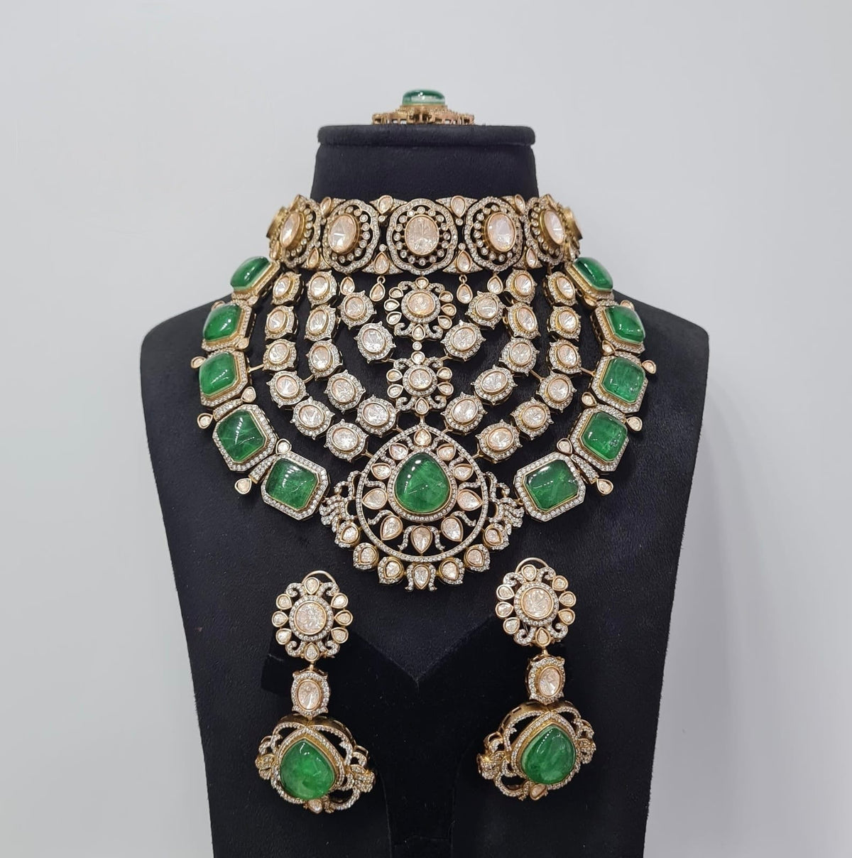 Statement Bride Set 06710 - KRISHNA'S SWETA JEWELLERY
