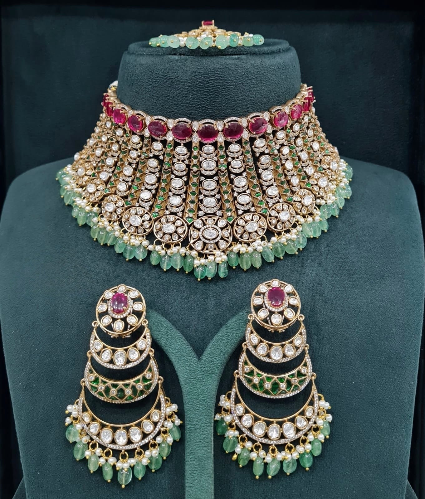 Swarn Sri Bride Set 08106 - KRISHNA'S SWETA JEWELLERY