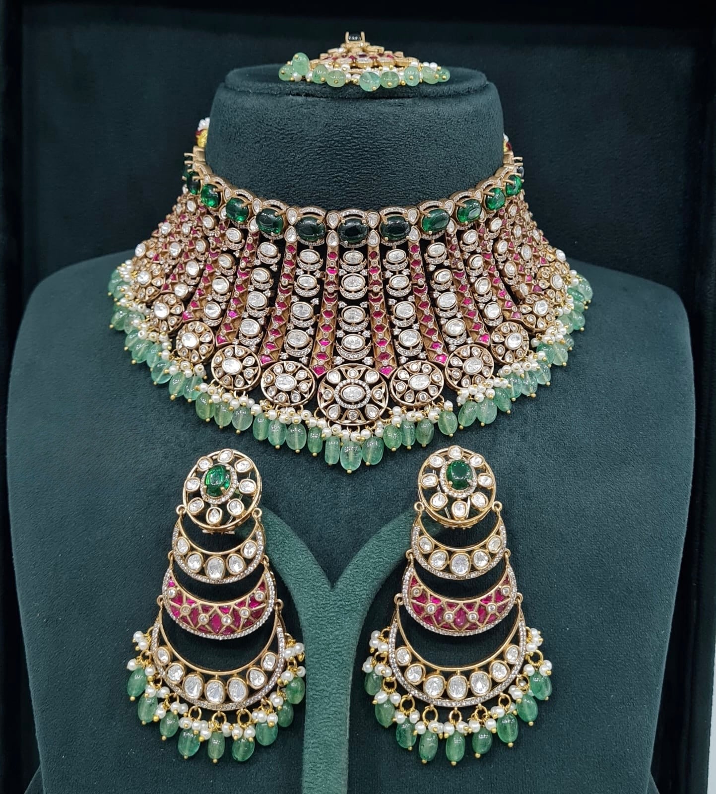 Swarn Sri Bride Set 08106 - KRISHNA'S SWETA JEWELLERY